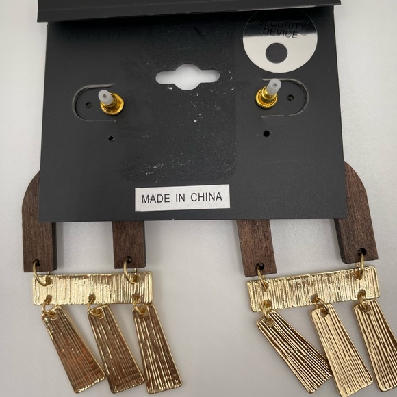 Noir jewelry earrings for women - Picture 4 of 4